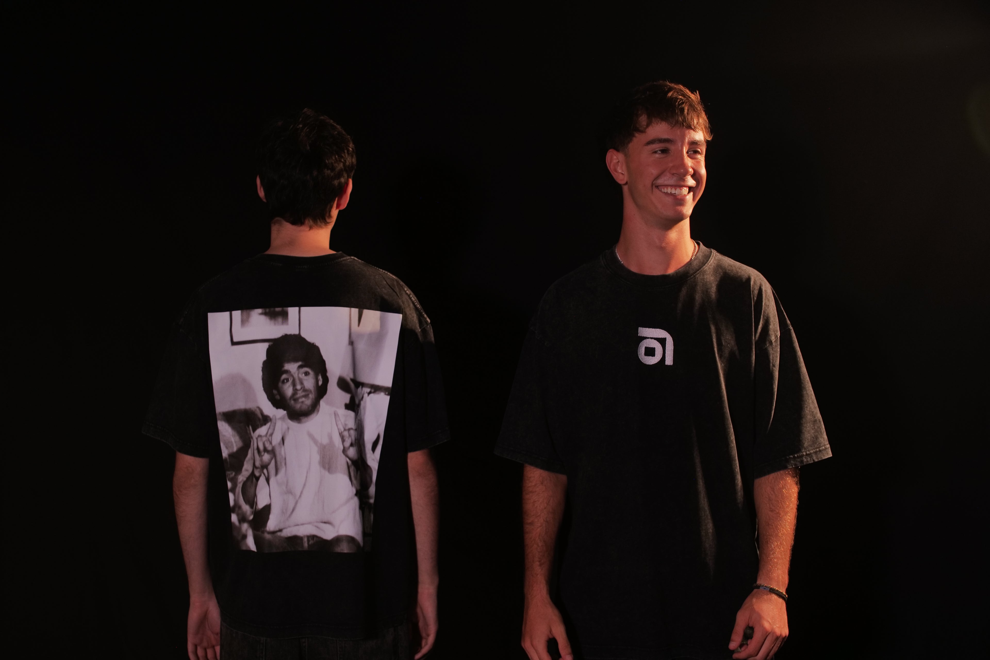 D10S // Oversize Negro Stonewashed - PREVENTA