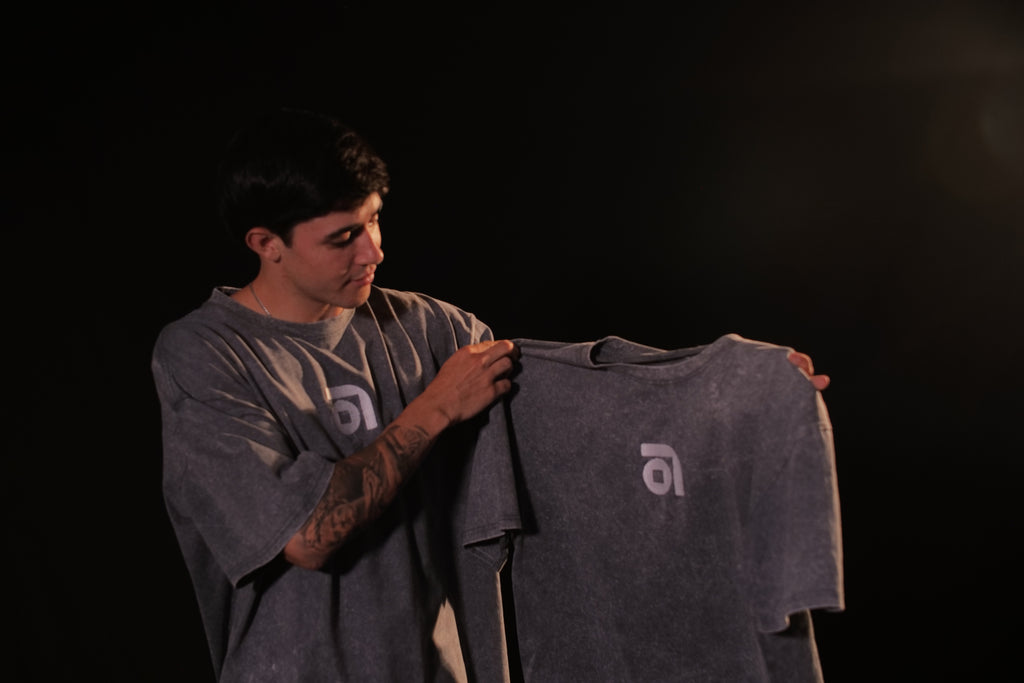 D10S // Oversize Gris Hielo Stonewashed - PREVENTA